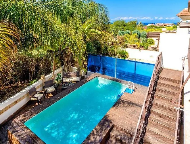 Di Gio Vila Paralimni